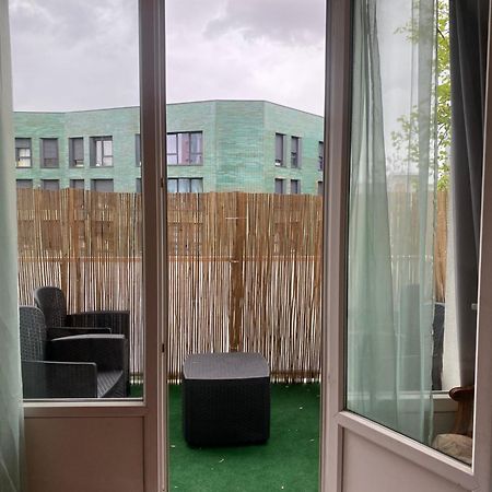 Appartement De 3 Chambres Ris-Orangis Exteriör bild
