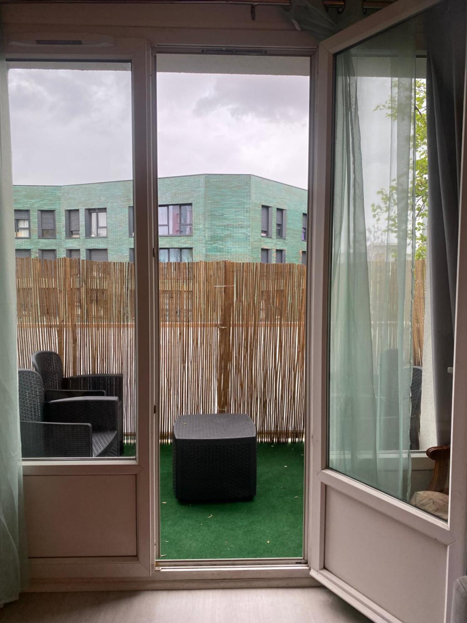 Appartement De 3 Chambres Ris-Orangis Exteriör bild