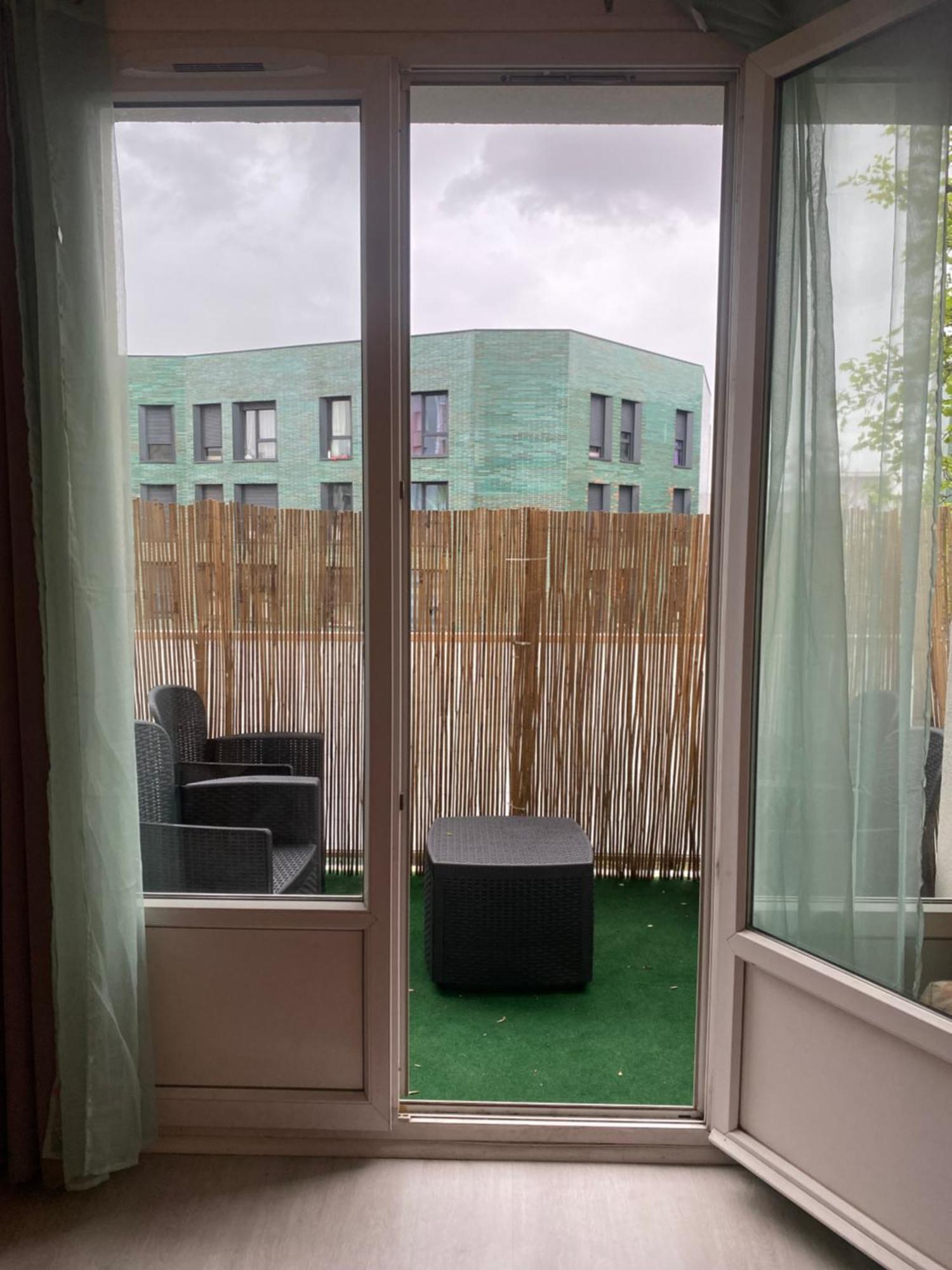 Appartement De 3 Chambres Ris-Orangis Exteriör bild